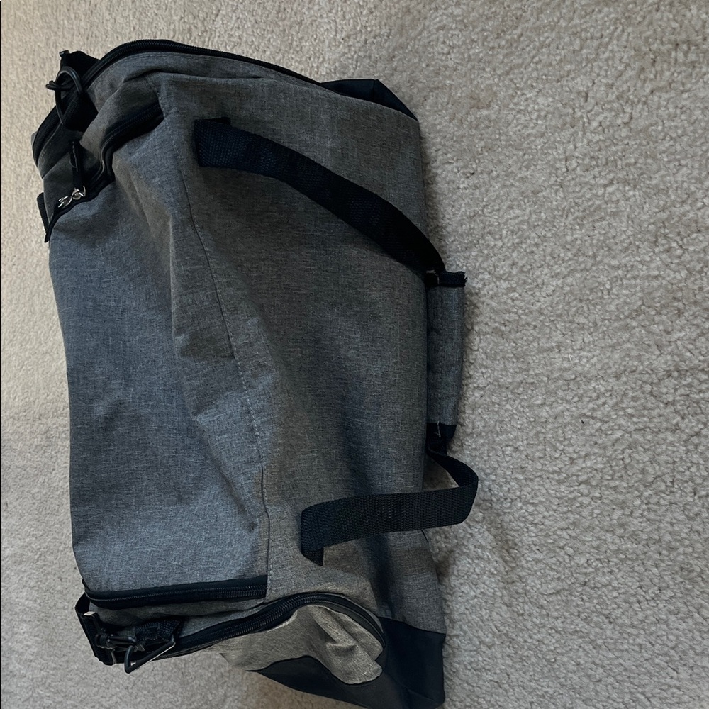 Brand New YMCA Gray Duffel Bag - Picture 4 of 4